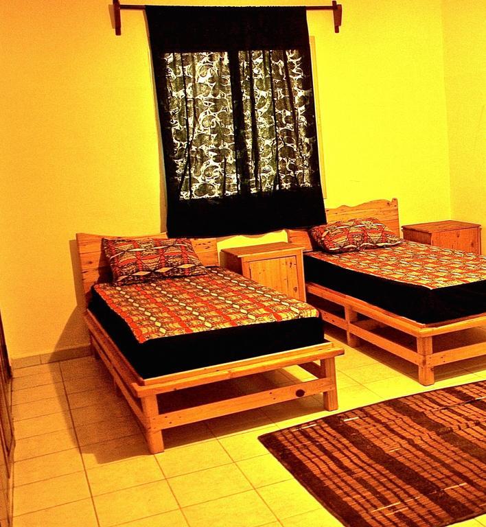 Hotel Ker Jahkarlo Yoff Habitación foto